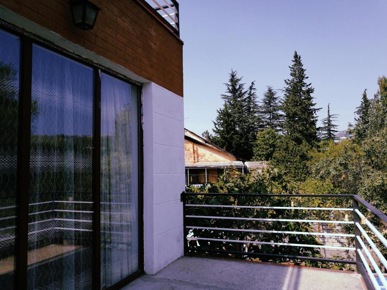 Agora Appartamento Tbilisi Esterno foto